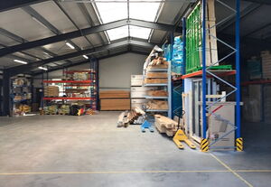 Blick in die Lagerhalle
